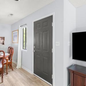 Photo #15 of 1321 Twin Springs Court, Forest, VA