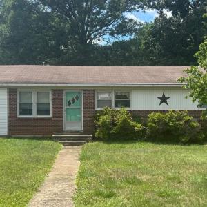 Photo #1 of 162 Woodland Drive, Madison Heights, VA 0.7 acres