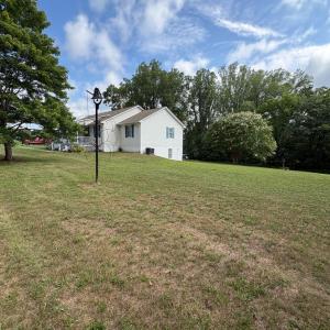 Photo #5 of 1060 Pocket Road, Hurt, VA 2.0 acres