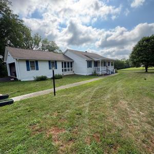 Photo #2 of 1060 Pocket Road, Hurt, VA 2.0 acres