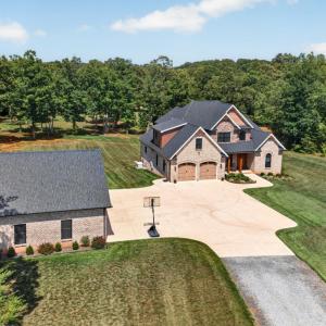 Photo #1 of 2558 Stonewall Road, Concord, VA 30.5 acres