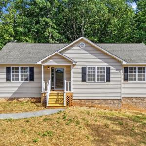 Photo #1 of 4028 Pumping Station Road, Appomattox, VA 1.1 acres