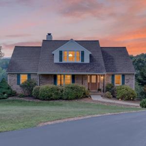 Photo #1 of 121 Pleasant View Drive, Goode, VA 2.9 acres