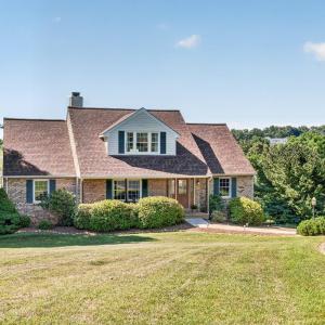 Photo #3 of 121 Pleasant View Drive, Goode, VA 2.9 acres