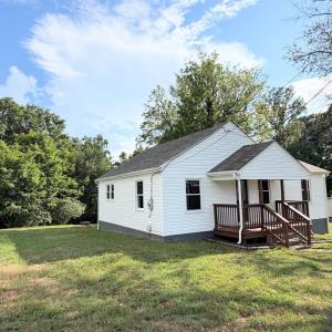 Photo #2 of 197 Tyree Circle, Madison Heights, VA 1.3 acres