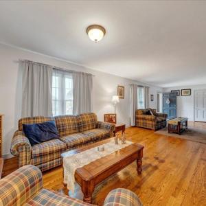 Photo #9 of 1544 Newton Circle, Bedford, VA 0.5 acres