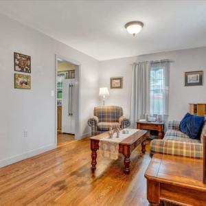 Photo #8 of 1544 Newton Circle, Bedford, VA 0.5 acres