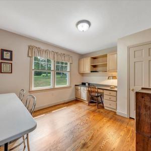 Photo #25 of 1544 Newton Circle, Bedford, VA 0.5 acres