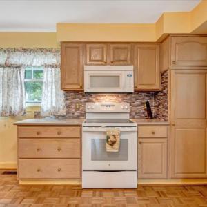 Photo #14 of 1544 Newton Circle, Bedford, VA 0.5 acres