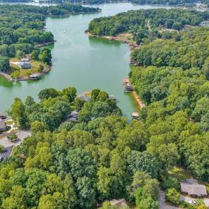 Photo #33 of 1113 Striper Court, Moneta, VA 0.6 acres