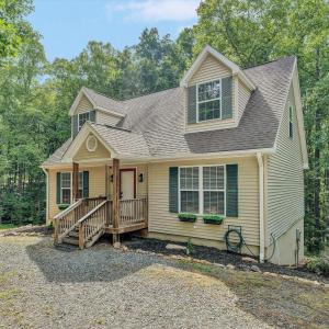 Photo #1 of 1113 Striper Court, Moneta, VA 0.6 acres