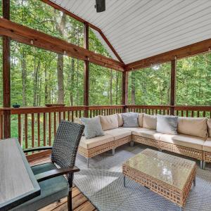Photo #11 of 1113 Striper Court, Moneta, VA 0.6 acres