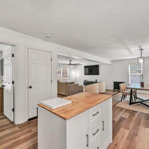 Photo #9 of 1113 Striper Court, Moneta, VA 0.6 acres