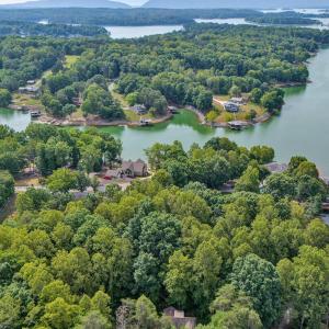Photo #31 of 1113 Striper Court, Moneta, VA 0.6 acres