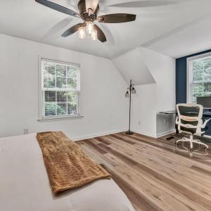 Photo #21 of 1113 Striper Court, Moneta, VA 0.6 acres