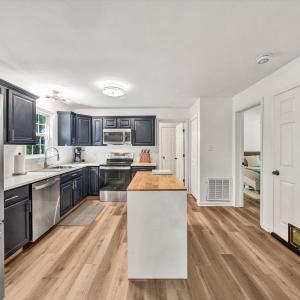 Photo #7 of 1113 Striper Court, Moneta, VA 0.6 acres