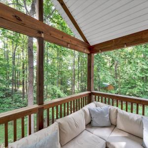 Photo #13 of 1113 Striper Court, Moneta, VA 0.6 acres