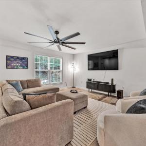 Photo #3 of 1113 Striper Court, Moneta, VA 0.6 acres
