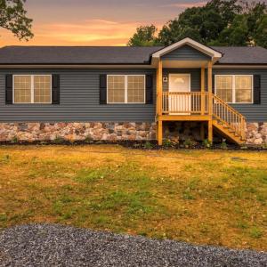 Photo #34 of 3311 Lynch Mill Road, Altavista, VA 0.5 acres