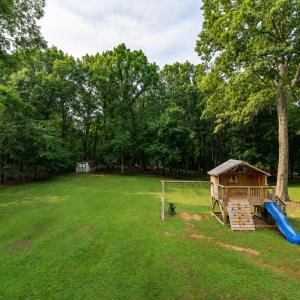 Photo #3 of 1569 Gladden Circle, Forest, VA 1.0 acres