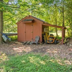 Photo #46 of 1228 Lakeview Drive, Lynchburg, VA 0.7 acres