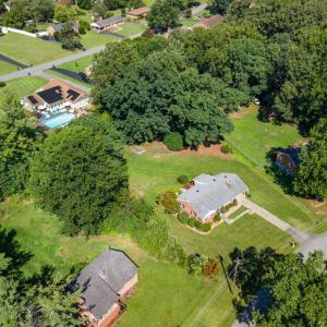 Photo #53 of 1228 Lakeview Drive, Lynchburg, VA 0.7 acres
