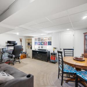 Photo #31 of 1228 Lakeview Drive, Lynchburg, VA 0.7 acres