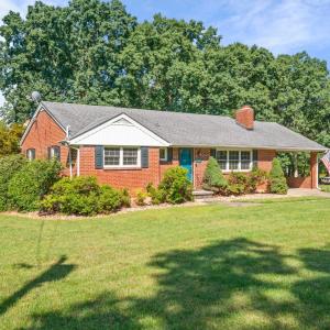 Photo #47 of 1228 Lakeview Drive, Lynchburg, VA 0.7 acres
