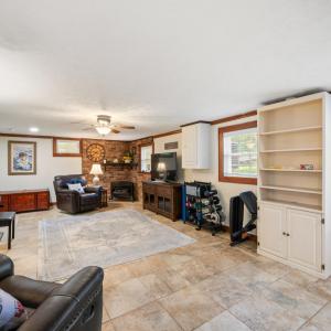 Photo #28 of 1228 Lakeview Drive, Lynchburg, VA 0.7 acres