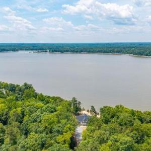 Photo #63 of 323 Rosseechee Drive, Clarksville, VA 1.9 acres