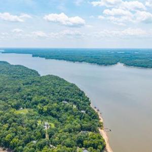 Photo #55 of 323 Rosseechee Drive, Clarksville, VA 1.9 acres
