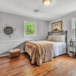 Photo #21 of 188 E Overbrook Road, Lynchburg, VA 0.4 acres