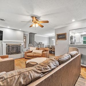 Photo #6 of 188 E Overbrook Road, Lynchburg, VA 0.4 acres
