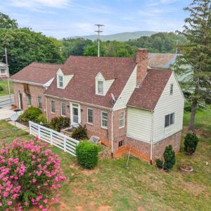 Photo #5 of 10697 James River Road, Shipman, VA 0.1 acres