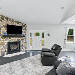 Photo #3 of 1568 Bent Creek Road, Concord, VA 10.2 acres
