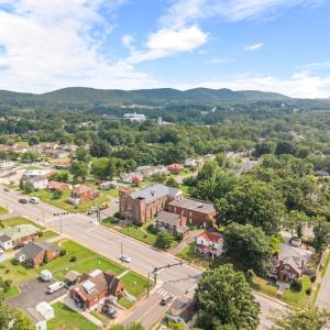 Photo #61 of 3039 Campbell Avenue, Lynchburg, VA 0.2 acres