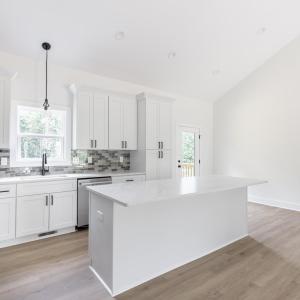 Photo #12 of 2638 Twin Lake Dr, Bedford, VA 1.0 acres