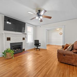 Photo #7 of 1012 Oakley Avenue, Lynchburg, VA 0.2 acres