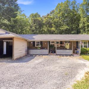 Photo #1 of 124 Eubank Circle, Madison Heights, VA 0.9 acres