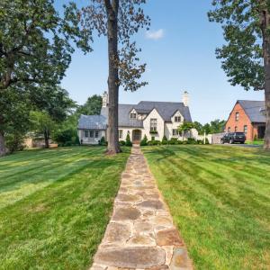 Photo #4 of 1910 Parkland Drive, Lynchburg, VA 0.7 acres