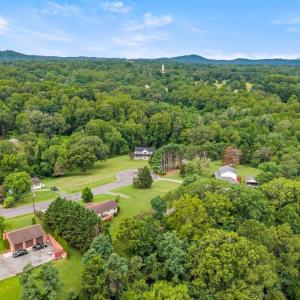 Photo #60 of 4006 Oliver Street, Bedford, VA 0.3 acres