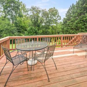 Photo #10 of 4006 Oliver Street, Bedford, VA 0.3 acres