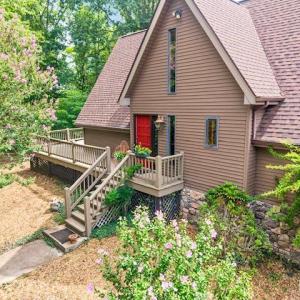 Photo #1 of 966 Cherry Hill Road, Amherst, VA 24.7 acres