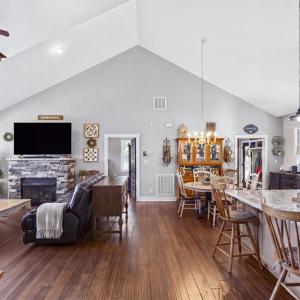 Photo #14 of 141 Acorn Lane, Monroe, VA 27.6 acres