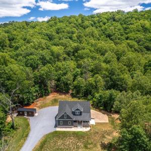 Photo #8 of 1614 Venturous Trail, Goode, VA 29.6 acres