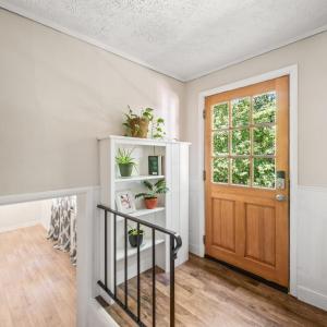 Photo #36 of 933 Rothowood Road, Lynchburg, VA 0.9 acres