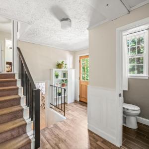 Photo #32 of 933 Rothowood Road, Lynchburg, VA 0.9 acres