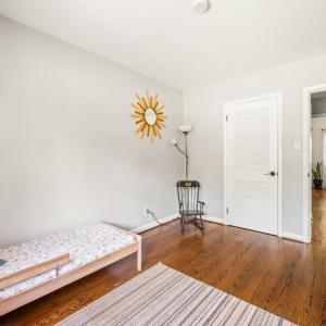 Photo #25 of 933 Rothowood Road, Lynchburg, VA 0.9 acres