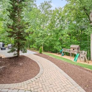 Photo #4 of 933 Rothowood Road, Lynchburg, VA 0.9 acres