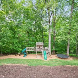 Photo #55 of 933 Rothowood Road, Lynchburg, VA 0.9 acres
